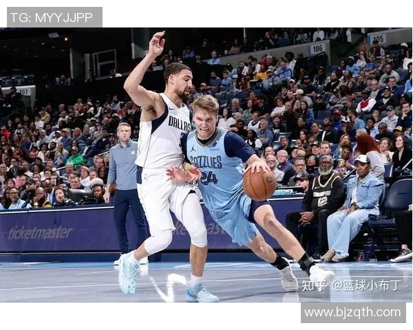 灰熊战胜独行侠克莱状态低迷管理层考虑进行交易调整