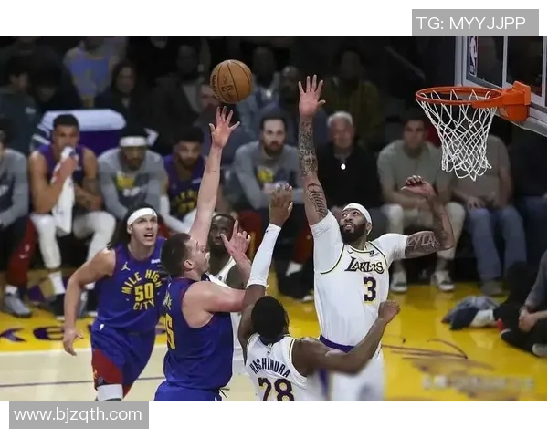 2008年湖人与雷霆的激烈对决回顾与赛季精彩瞬间分析 2008年湖人与雷霆的激烈对决回顾与赛季精彩瞬间分析